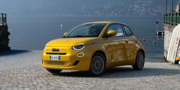 NOWY FIAT 500 HYBRID – IKONA WŁOSKIEGO STYLU