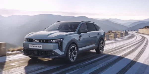 Dacia Striker kusi ceną, instalacją LPG i napędem na cztery koła. Znamy polskie ceny